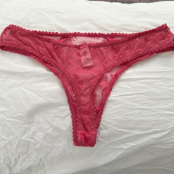 Victoria’s Secret Very Sexy mesh thong with rose detailing. Excellent condition. - Picture 3 of 6